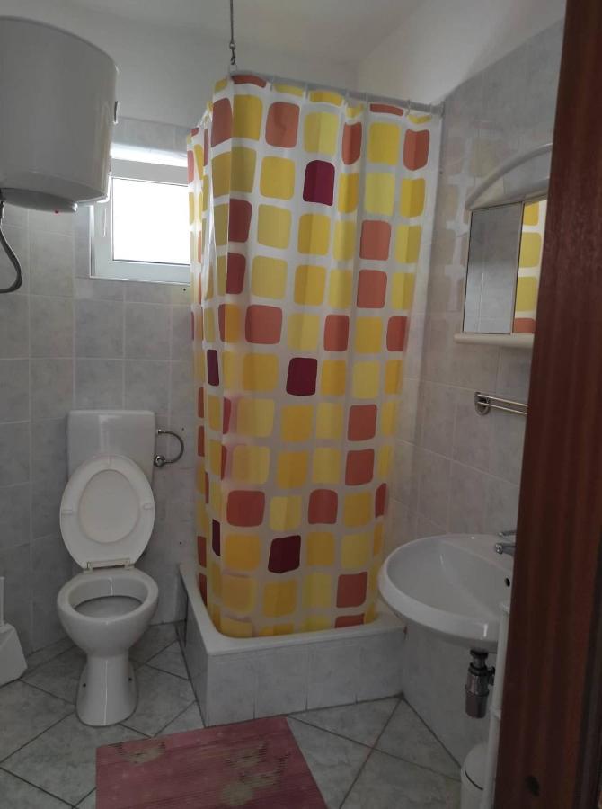 Apartment Pemper 诺维·维诺多尔斯基 外观 照片
